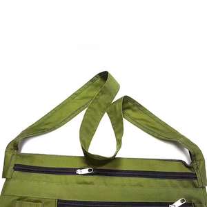 Découvrez le sac utilitaire multi-poches vert uni IMPEX, léger, pour la chasse, sac à bandoulière, organisateur, 100% acrylique respirant - Product Image 2