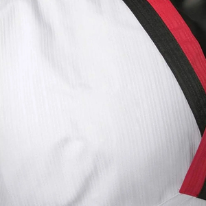 Tenues de judo confortables, modernes, respirantes, en tissu 100% coton, séchage rapide, design durable, qualité fiable. - Product Image 6