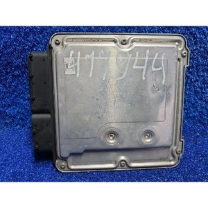 ECUs y Módulos de Computación Usados para Carnaval 391002F070 - Product Image 4