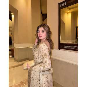 Vestidos de noche de diseñador Party Wear Top Bottom y Dupatta Set - Product Image 3