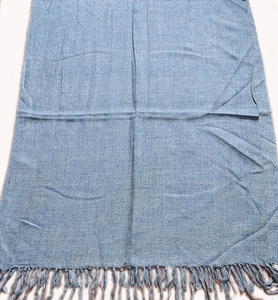 Écharpe unie en acrylique fin, bon marché, colorée, pour homme et femme, chaude pour l'hiver, couleur unie, douce, 180 cm de long, cadeau d'automne pour femme - Product Image 5