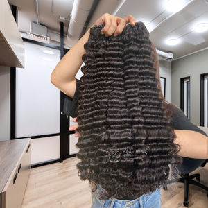 Proveedor de cabello crudo de un solo donante Pelucas de cabello humano ondulado profundo suelto 250 densidad Cutícula alineada Extensiones de cabello crudo vietnamita - Product Image 2