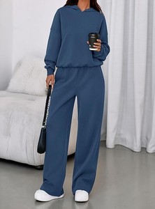 Conjunto Deportivo con Capucha para Mujer, Color Sólido, Sudadera y Pantalones Largos, Corte Regular, Ropa Casual de Invierno, Transpirable y Ligero - Product Image 3