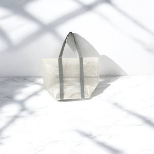 Bolsa de compras personalizable de alta calidad de PP duradero con acabado laminado mate - Product Image 3