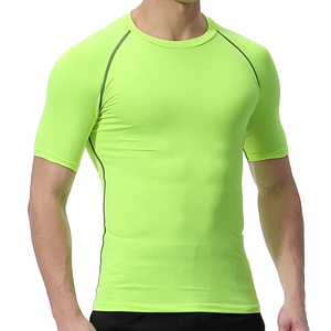 T-shirt de compression rouge à manches courtes pour homme, col rond, séchage rapide, tricoté, coupe sportive, couleur unie, ajusté, haut d'entraînement - Product Image 4