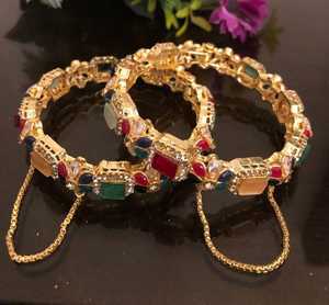 Wholesale Women's Bangles Fashion Jewelry Sets Gold Plated Designer Artificial Bracelets Fashion <b>Accessories</b> Collection - Product Image 5