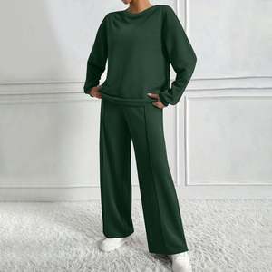 Ensemble de survêtements pour femmes, 2 pièces, surdimensionné, manches longues, tenues décontractées, sweat-shirt à col rond, pantalon de survêtement à jambes larges avec poches - Product Image 4