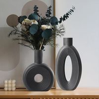 Vase à fleurs décoratif en métal, fait main, de qualité supérieure, pour arrangements floraux sophistiqués, collection élégante pour l'intérieur, accent moderne