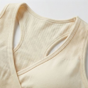 Conjunto Deportivo Seamless para Mujer, Talla Grande, Ropa de Yoga hasta la Rodilla, Diseño Sólido, Color Personalizado, Traje de Gimnasio - Product Image 4