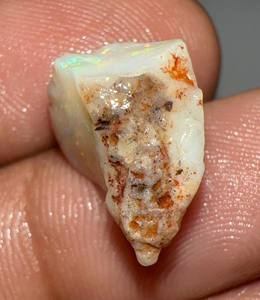 Ópalo Natural Australiano de 6.95 Quilates, Ópalo Multifuego de Coober Pedy, Gema en Forma Elegante, Precio al por Mayor, Piedras Preciosas en Bruto - Product Image 3