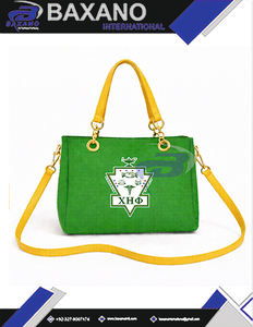 Bolso de Lona con Cierre para Mujer de la Hermandad Chi Eta Phi, con Letras Griegas, Diseño de Logotipo Personalizado, Espacio para Laptop, para Uso Diario - Product Image 4