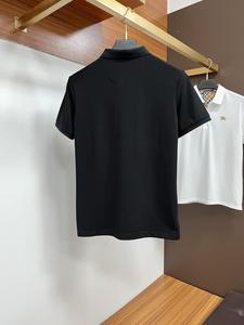 เสื้อเชิ้ตผู้ชายคลาสสิก ผ้าฝ้ายเจอร์ซีย์ 100% น้ำหนัก 220 กรัม แขนสั้น ทรงปกติ ปักโลโก้ตามสั่ง สีพื้น ใส่สบาย ระบายอากาศได้ดี - Product Image 2