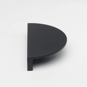 Tirador de Mueble Redondo Minimalista de Latón Macizo en Forma de Media Luna para Puertas de Armario - Product Image 2