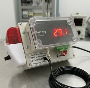 Pantalla LED de Temperatura Industrial para Centros de Datos con Modbus RS485 y Software SCADA Gratuito |   AT-TMS3.1 |   OEM/ODM Disponible - Product Image 1