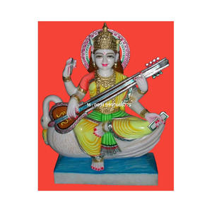 Statue de la déesse Saraswati en marbre blanc naturel, position assise sur une fleur de lotus, très attrayante, utilisée pour la décoration intérieure - Product Image 2