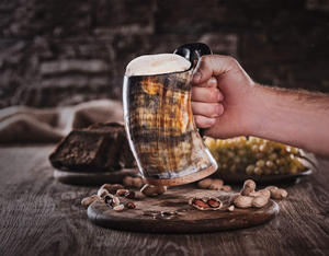 Taza de cuerno de estilo vikingo hecha a mano de alta calidad para beber cerveza Ale y hidromiel - Product Image 3