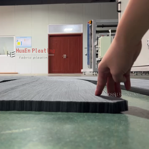 Nueva máquina plisadora de 3000mm de la fábrica Changzhou HuaEn, mosquitera para uso doméstico, malla perforada para mosquitos - Product Image 6