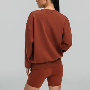 Conjunto de Sudadera Oversize y Shorts de Ciclista para Mujer - Naranja Óxido, Conjunto de 2 Piezas para Descanso y Deporte, Atuendo Combinado 2026 - Product Image 3