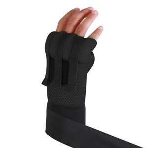 Gants de boxe respirants à enroulement rapide, équipement d'entraînement professionnel avec protection des articulations en gel absorbant les chocs - Product Image 2