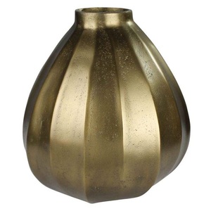 Vase à fleurs en laiton artisanal pour des arrangements floraux élégants, décoration d'espaces de vie et d'intérieur - Product Image 3