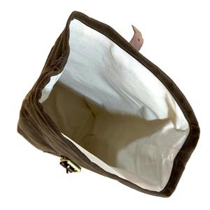 Sac isotherme en cuir et toile imperméable et durable avec fermeture éclair, sac repas réutilisable pour hommes et femmes, idéal pour le bureau LCLB-0024 - Product Image 3