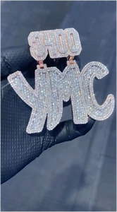 เครื่องประดับฮิปฮอปมอยส์ซาไนต์ เงินแท้ 925 จี้สองชั้นประดับเพชรแบบ Iced Out จี้ตัวอักษรสั่งทำ ชุบโรเดียม - Product Image 3