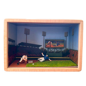 Figurines miniatures en résine de sport de baseball, vente directe d'usine 2026-0122, décoration pour maison de poupée - Product Image 4