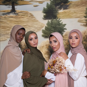 Plain Jersey Hijab for Women Stretchable Soft Fabric Comfortable Islamic Headscarf Wholesale - Product Image 2