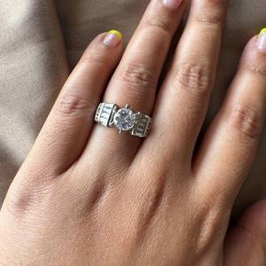 Anillo Solitario de Moissanita con Corte Redondo, Diseño Creativo, para Mujer, Plata 925 Original, Estilo Clásico, Anillo de Compromiso para Enamorados - Product Image 3