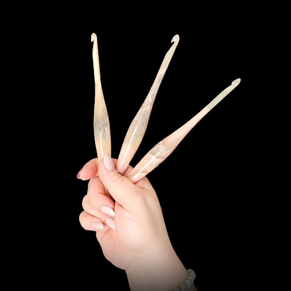 เช่นเดียวกับภาพ