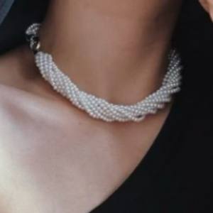 Collier en perles d'eau douce haut de gamme Lulutong 8-9 mm, chaîne de clavicule, poudre transparente, argent pur pour une sensation de luxe léger - Product Image 1