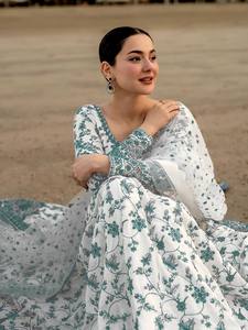 ชุดสูทนักออกแบบหญิงพร้อมด้ายและลำดับการทำงาน - Product Image 4