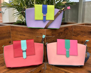 กระเป๋าสะพายไหล่หนังแฟชั่นสำหรับผู้หญิงกระเป๋าหนังสีสันสดใส - Product Image 4