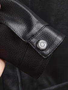 Veste de moto en cuir véritable pour homme, noire, en cuir souple, style motard, col montant, poches, coupe longue, imperméable - Product Image 6