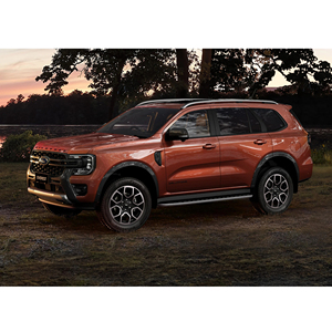 รถ SUV 7 ที่นั่ง ห้องโดยสารกว้างขวาง รถฟอร์ด เอเวอเรสต์มือสองคุณภาพดี เหมาะสำหรับการเดินทางแบบครอบครัว - Product Image 3