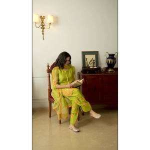 Hermoso conjunto Dupatta superior y elegante para mujer para fiestas - Product Image 4