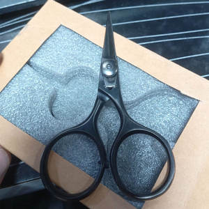 Juego de tijeras de bordado hechas de acero inoxidable de alta calidad, tijeras de precisión afiladas para costura, bordado y manualidades. - Product Image 6