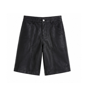 Shorts Bermuda pour Homme en Polyester Noir, Taille Haute, Fermeture Boutonnée, Style Workwear avec Poches, Tissu Tissé, Couleur Unie - Product Image 1