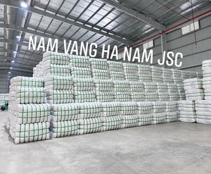 เส้นใยโพลีเอสเตอร์รีเคลมแบบสั้น นุ่ม 32 มม. 6D แบบกลวงเคลือบซิลิโคน วัสดุสำหรับบรรจุภัณฑ์ รีไซเคิลได้ เส้นใยสังเคราะห์ HCS - Product Image 5