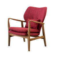 Fauteuil d'appoint de style Mid-Century Modern en tissu rouge avec structure en bois pour salon de jardin