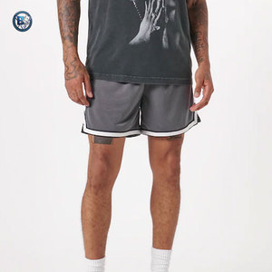 Shorts en maille respirants pour hommes, personnalisez vos propres shorts en maille pour hommes, best-sellers sportifs personnalisés - Product Image 2