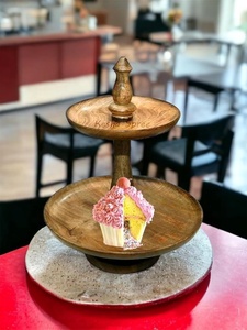 Support à dessert artisanal en bois à 2 niveaux, robuste et rustique, idéal pour gâteaux, cupcakes, fruits, parfait pour la décoration de la table de cuisine - Product Image 3