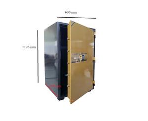 Caja Fuerte Electrónica Digital con Cerradura de Llave YUNOS YNS-139E, Caja Fuerte Ignífuga para Montar en la Pared con Protección Óptima Contra Robos - Product Image 3