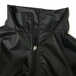 Ensemble coupe-vent sur mesure : veste et pantalon assortis, vêtements de sport d'extérieur légers et imperméables, fournisseur d'usine de vêtements en gros - Product Image 4