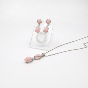 Juego de pendientes de ópalo rosa con colgante de plata 925 con detalles de diamantes americanos, diseño ovalado de tuerca y gota. - Product Image 4