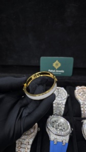 Pulsera de Plata 925 Chapada en Oro de 18K con Forma de H de Pahal Jewels para Mujer - Joyería de Regalo Moderna - Product Image 5