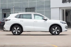 Tuguan L 2025, Vehículo SUV de Alto Rendimiento, Volante a la Izquierda, de <span class=keywords><strong>Uniland</strong></span> en China - Product Image 4