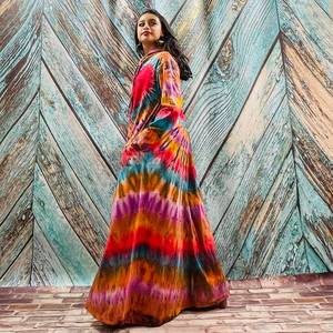 Dernier design Taille unique Kimono avec ceinture Beau Kimono avec tissu rayonne Fait à la main Tie Dye Design Femmes Kimono Robe - Product Image 6