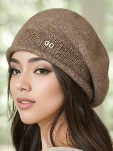 Gorro de punto cálido con diseño de bordado personalizado, gorro elástico para hombre y mujer, ideal para el estilo urbano de invierno. - Product Image 6