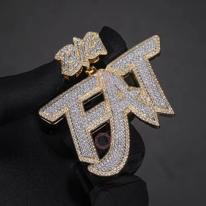 จี้ชื่อแบบ Iced Out ขนาดใหญ่ ชุบทอง เครื่องประดับฮิปฮอปสั่งทำได้ สร้อยคอตัวอักษรแบบกำหนดเอง จี้หรูหรา - Product Image 2